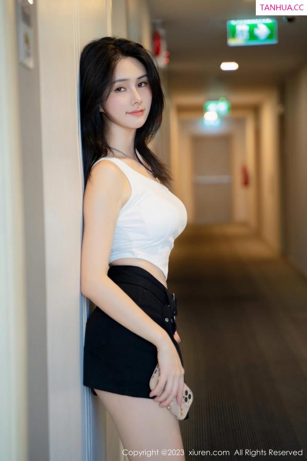   [XiuRen]高清写真图 2023.05.25 No.6798 艾希儿 清爽美腿第25张图片